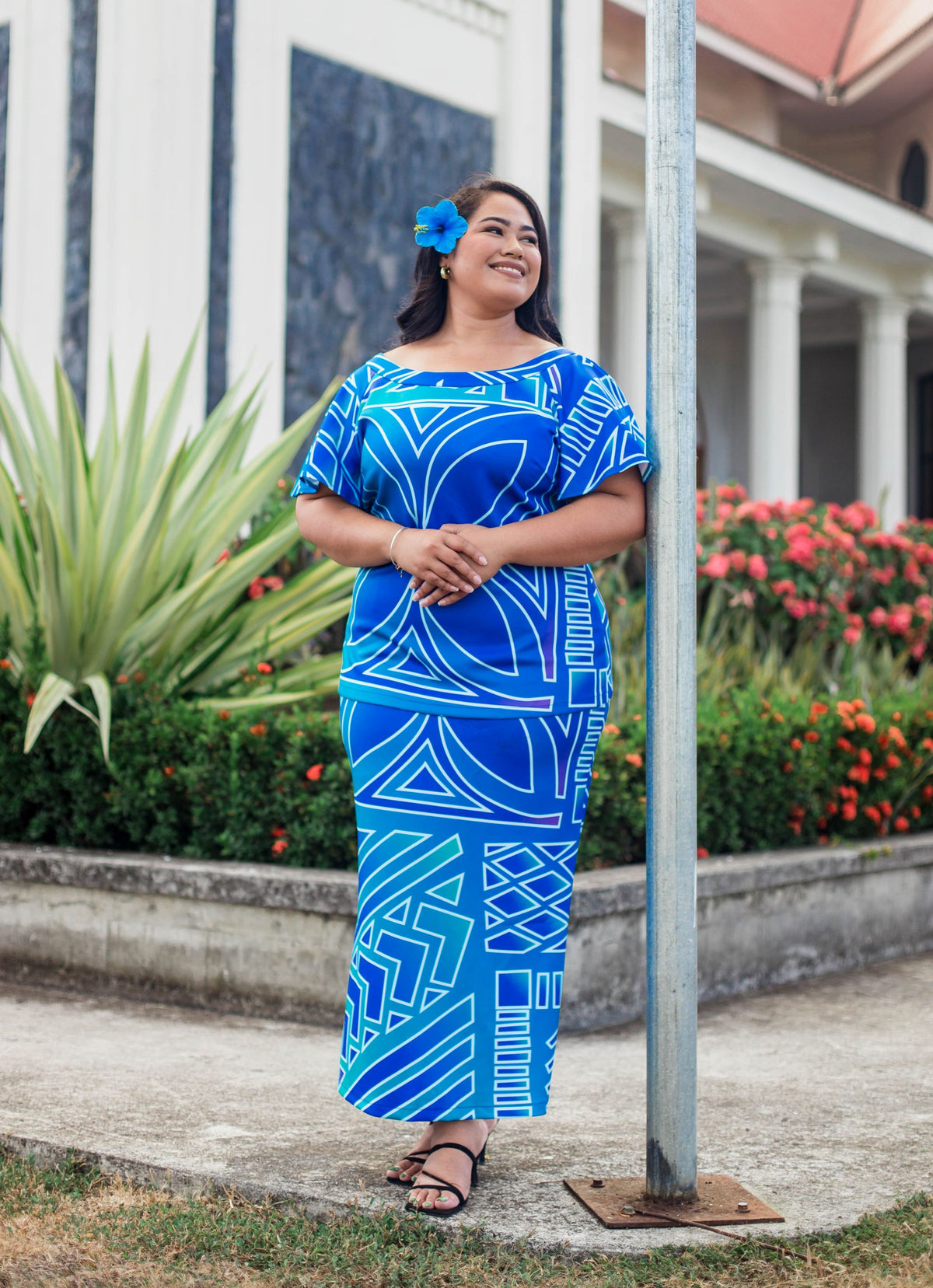 Eveni Pacific Ladies Puletasi Set - Tropical Azure