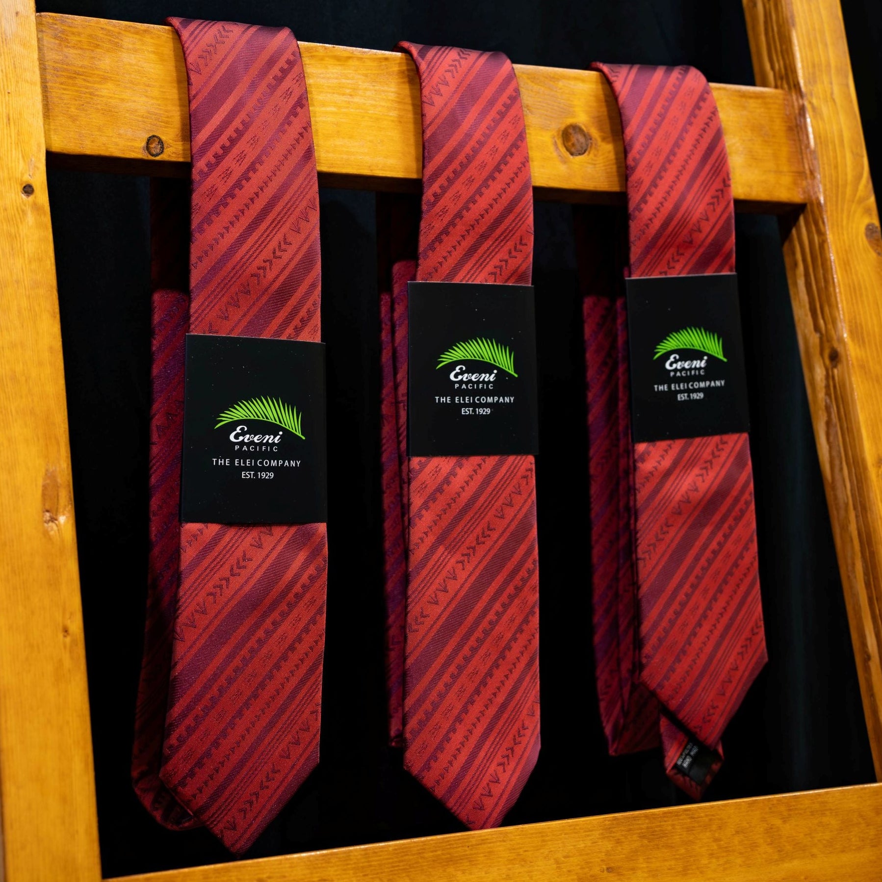 EP Elei Ties Garnet