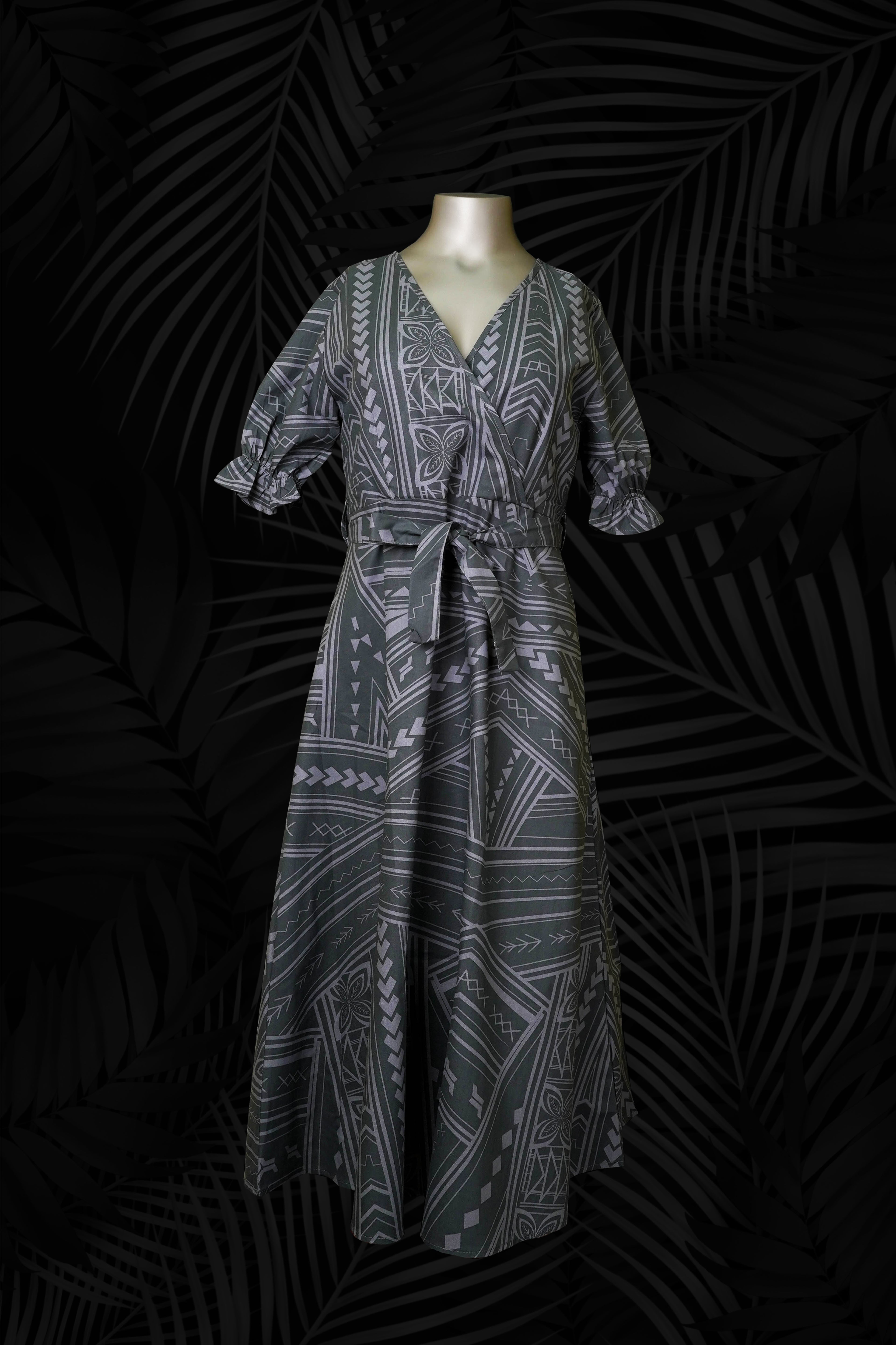 Eveni Pacific Ladies Julia Maxi Dress - Black Grease