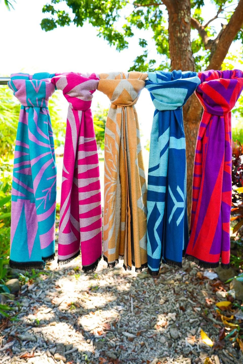 KP Premium Scarves Sapphire