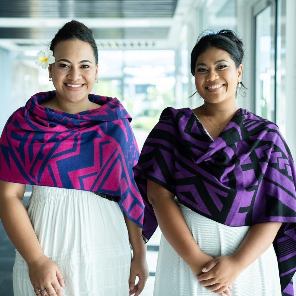 KP Premium Scarves Onxy