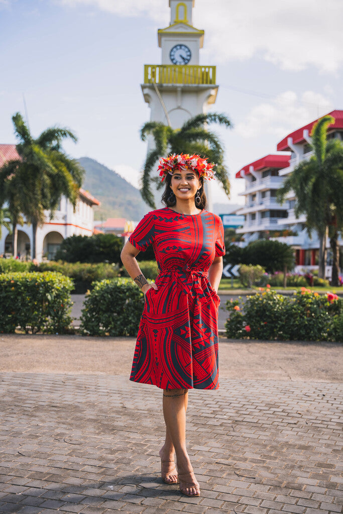 Eveni Pacific Ladies Rosie Dress - Ruby Red